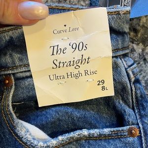 COPY - NWT Abercrombie the 90’s Straight Ultra High Rise